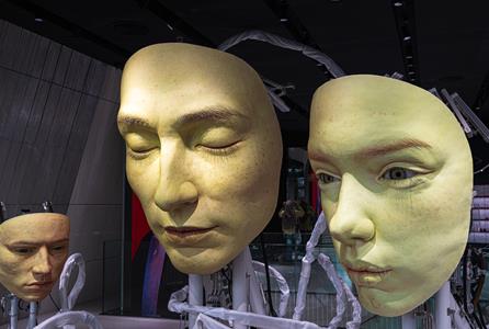 Singapore-window-display-masks